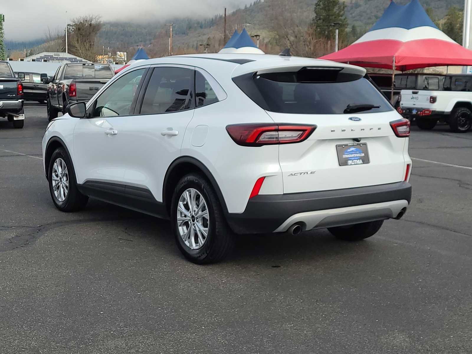 Used 2024 Ford Escape Active FWD image 12