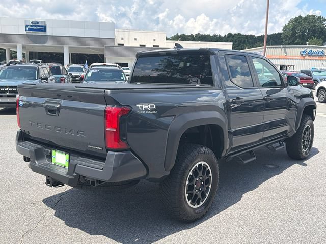 Used 2025 Toyota Tacoma TRD Off-Road AWD/4WD image 7