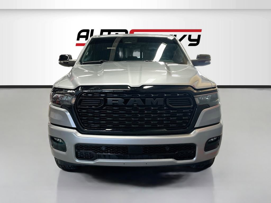 Used 2025 RAM 1500 Big Horn AWD/4WD image 2