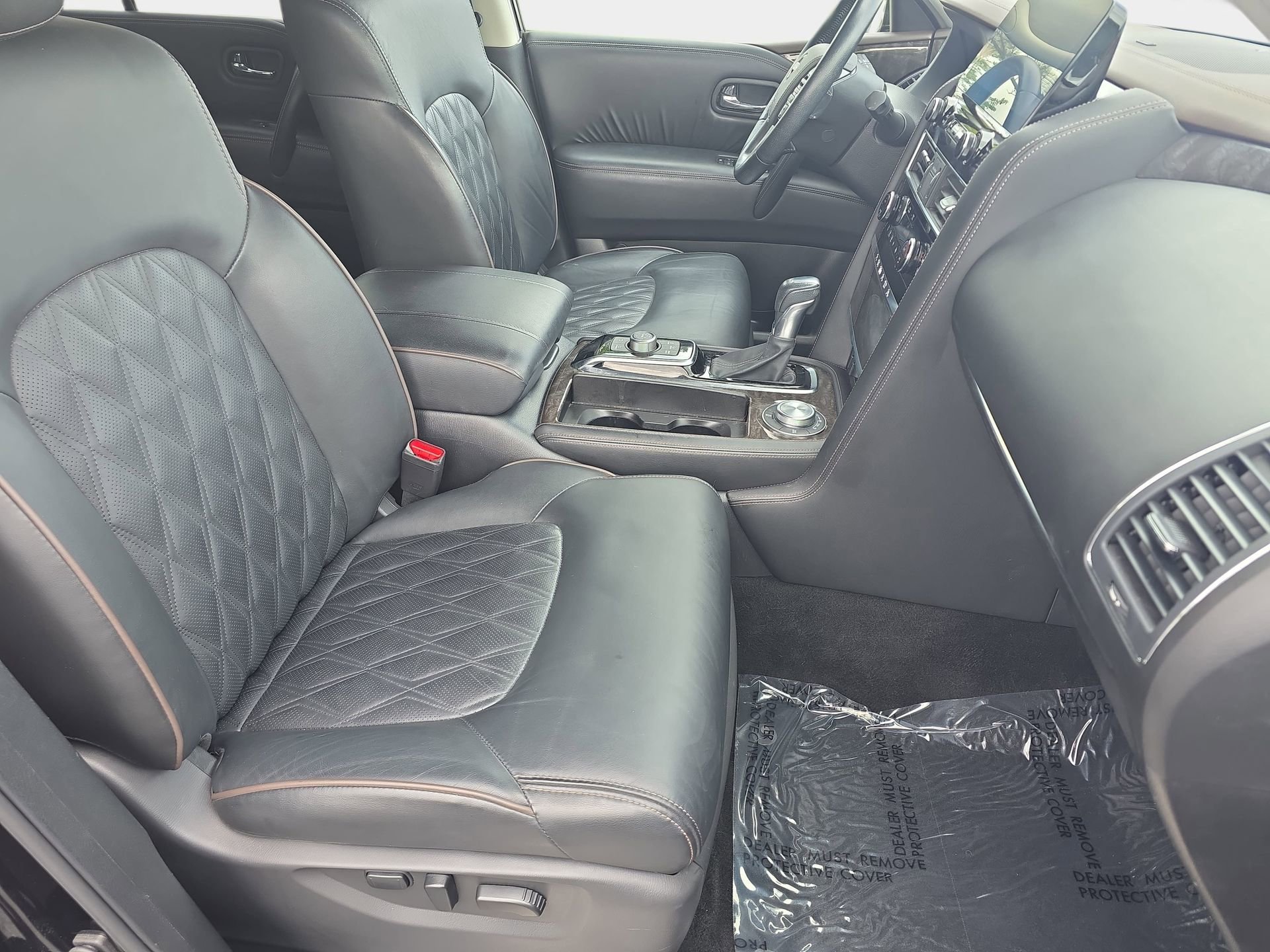 Used 2023 Nissan Armada Platinum w/ Captain's Chairs Package AWD/4WD image 10