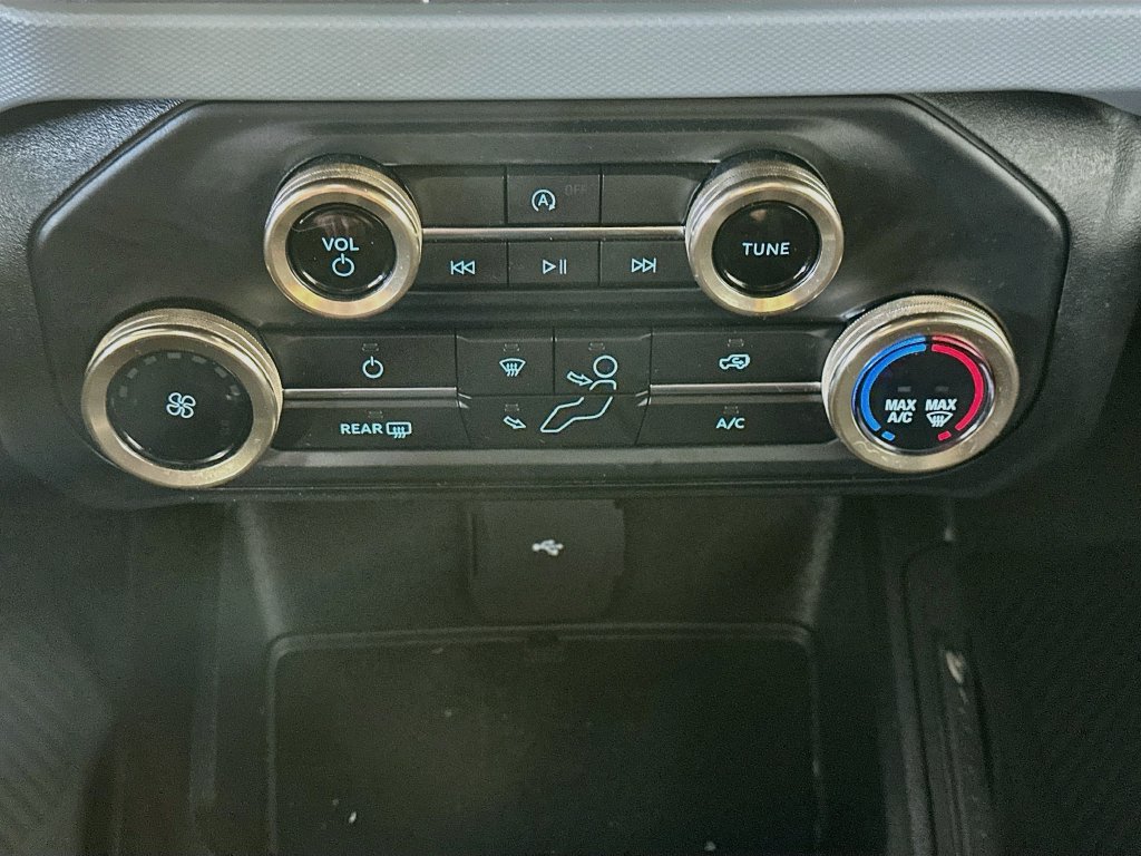 Used 2021 Ford Bronco 4-Door AWD/4WD image 18