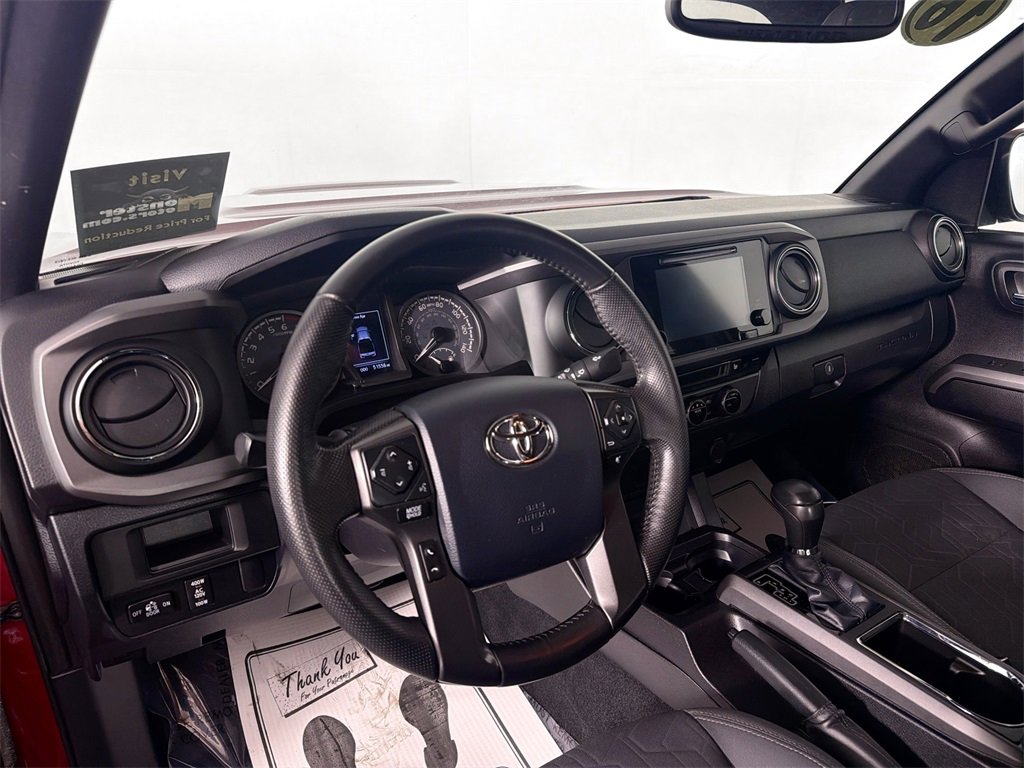 Used 2016 Toyota Tacoma SR5 image 9