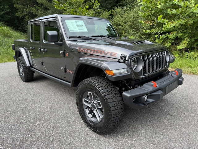 New 2025 Jeep Gladiator Mojave image 5