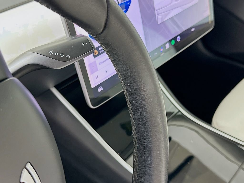 Used 2020 Tesla Model 3 Performance image 17