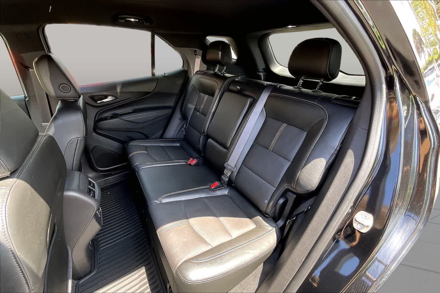Used 2023 Chevrolet Equinox Premier w/ Redline Edition FWD image 25