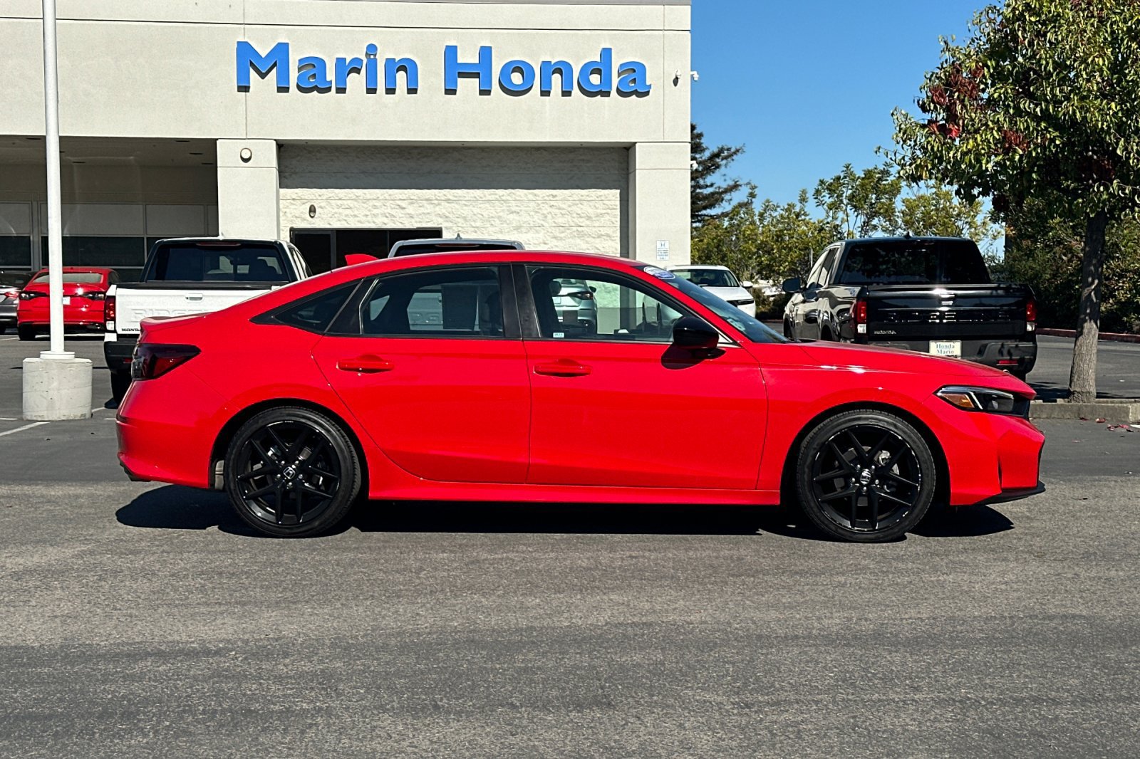 Certified 2025 Honda Civic Sport image 2