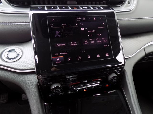 Certified 2024 Jeep Grand Cherokee Laredo RWD image 15