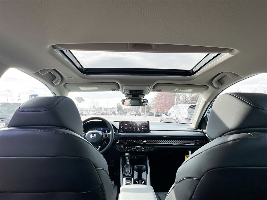 New 2025 Honda Accord Touring image 6