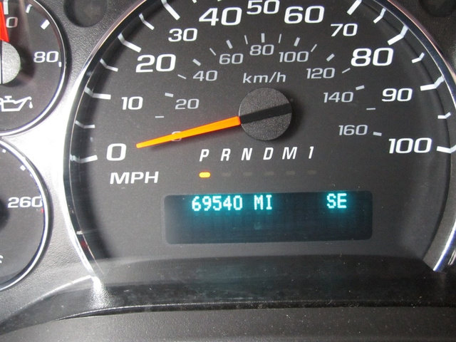 Used 2019 Chevrolet Express 3500 LT w/ LT Preferred Equipment Group RWD image 11