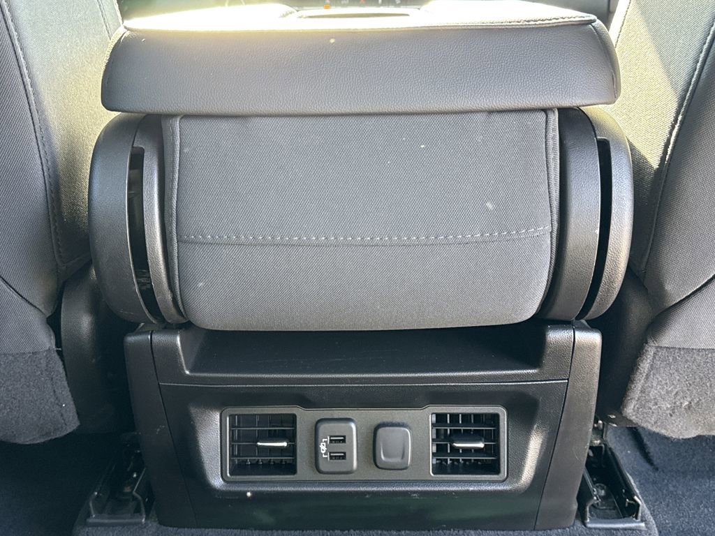 Used 2020 Chevrolet Silverado 1500 LT Trail Boss w/ Convenience Package image 22