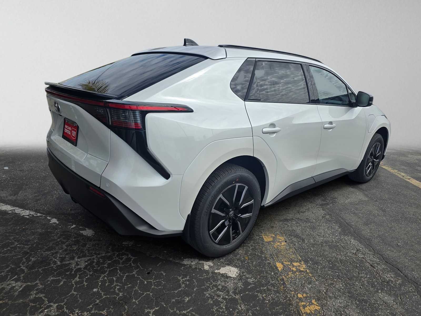 New 2026 Toyota bZ FWD image 3