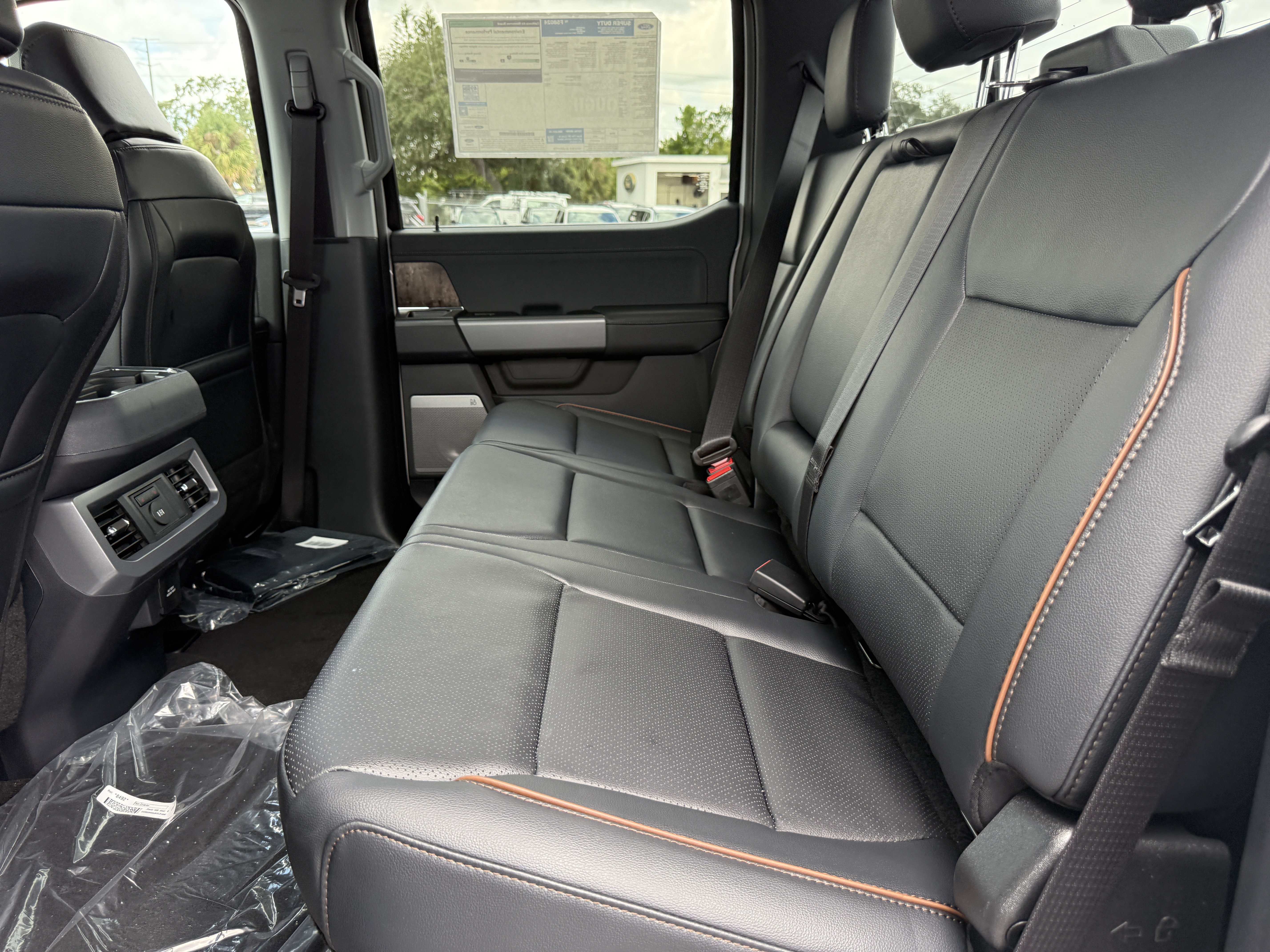 New 2026 Ford F250 Lariat w/ Lariat Premium Package AWD/4WD image 13
