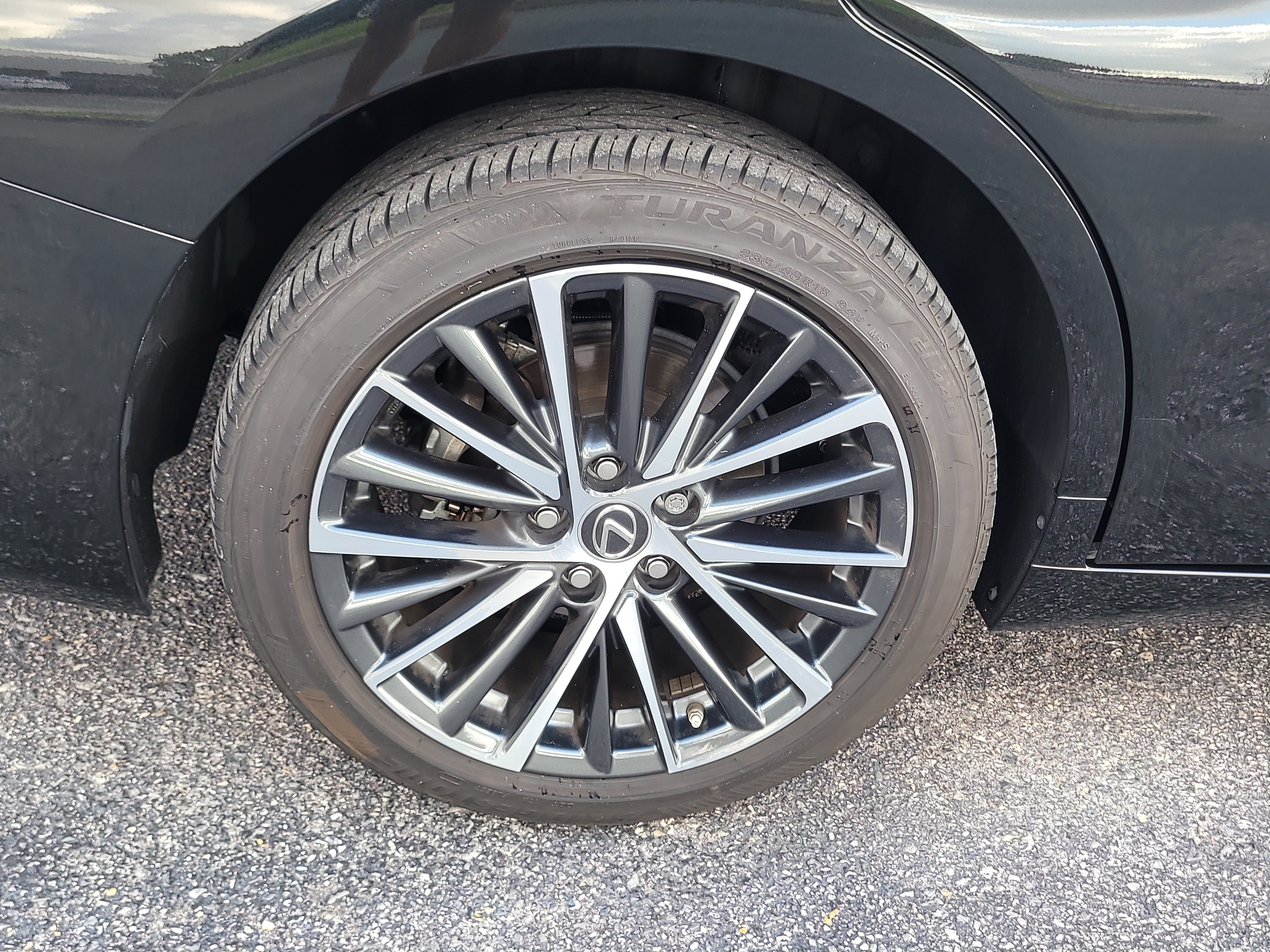 Used 2025 Lexus ES 300h w/ Premium Package FWD image 10