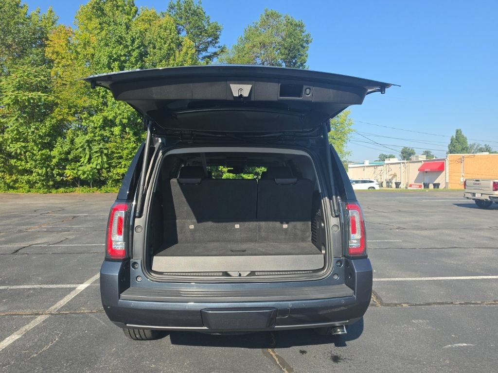 Used 2020 GMC Yukon SLT w/ Premium Edition RWD image 14