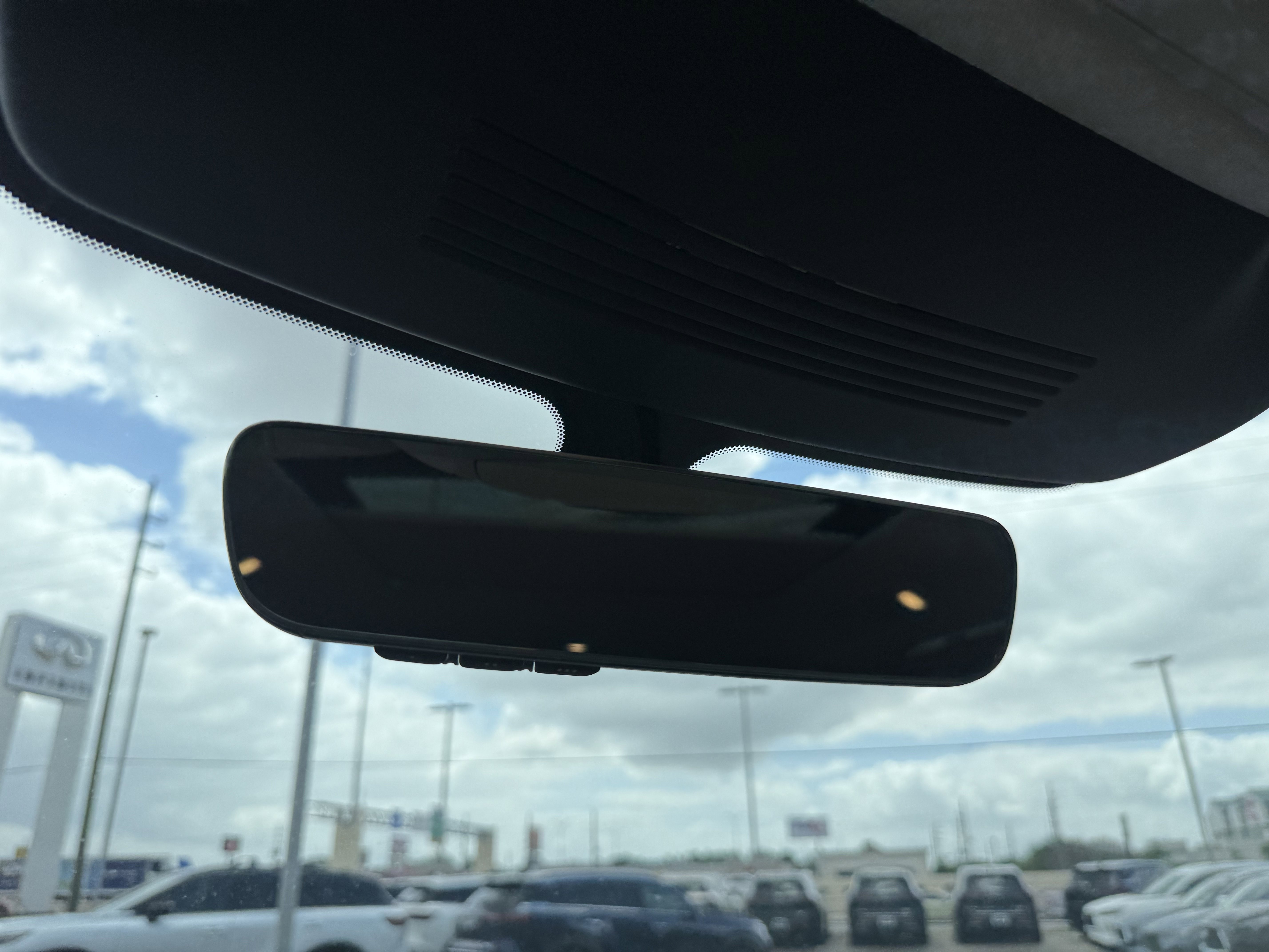 Certified 2023 INFINITI QX60 Luxe image 27