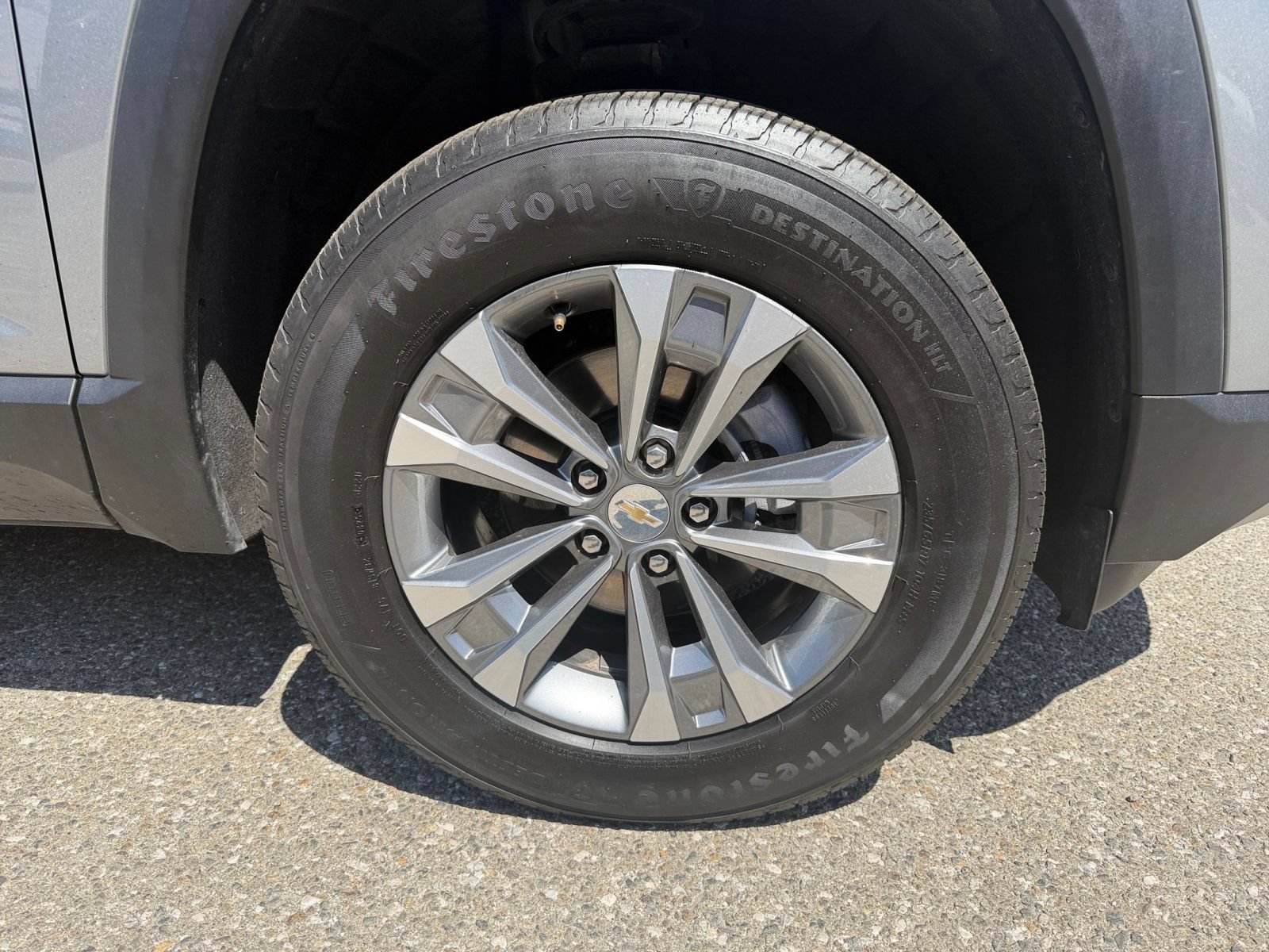 Used 2025 Chevrolet Equinox LT FWD image 31
