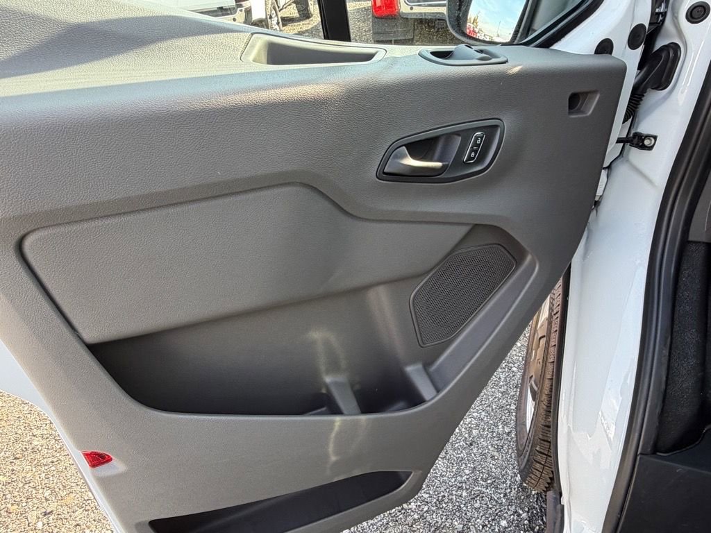 New 2025 Ford Transit 150 Low Roof image 8