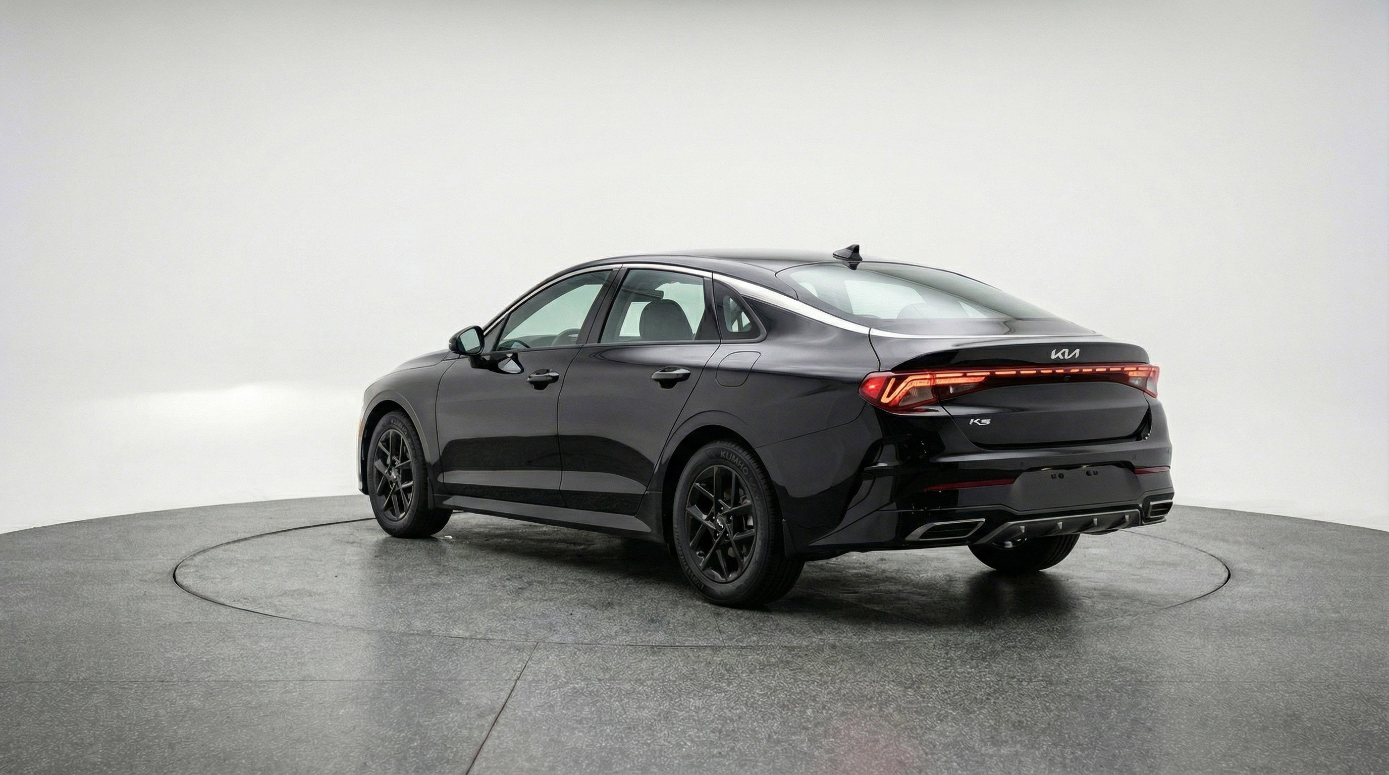 Used 2025 Kia K5 LXS image 6