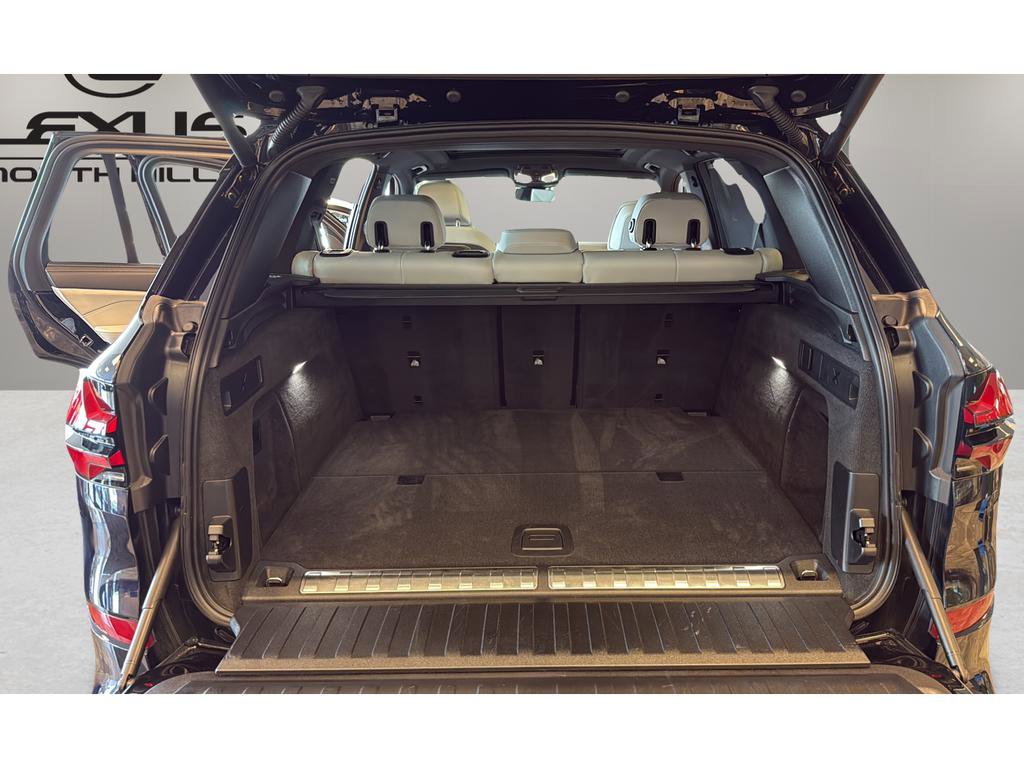 Used 2024 BMW X5 xDrive50e w/ Executive Package AWD/4WD image 15