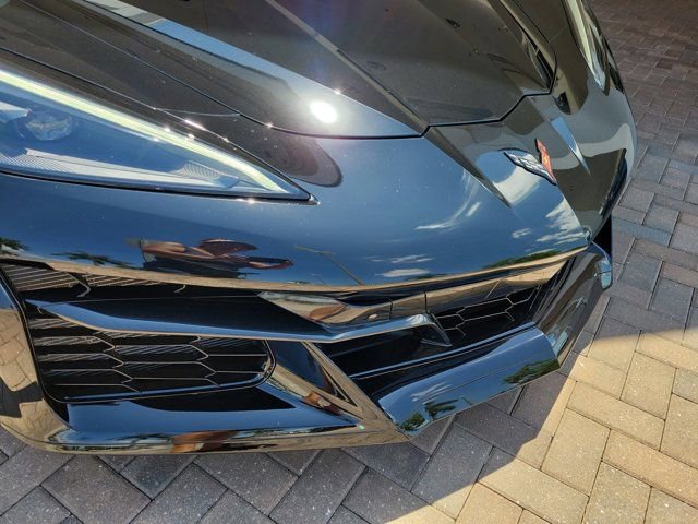 Used 2024 Chevrolet Corvette Z06 RWD image 7