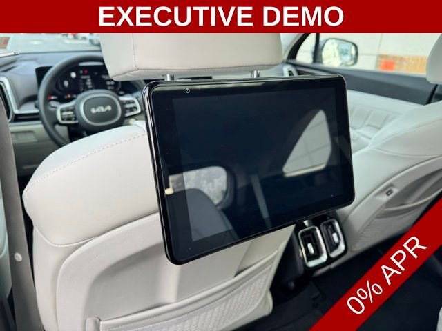New 2025 Kia Sorento SX image 13