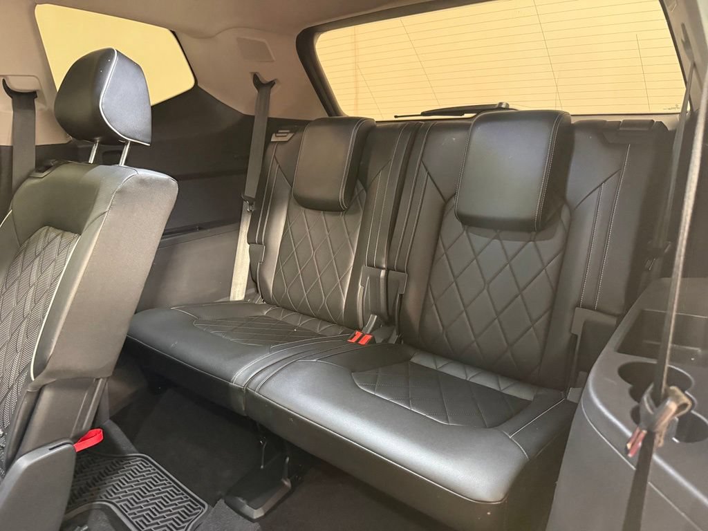 Used 2024 Volkswagen Atlas SEL Premium R-Line AWD/4WD image 20