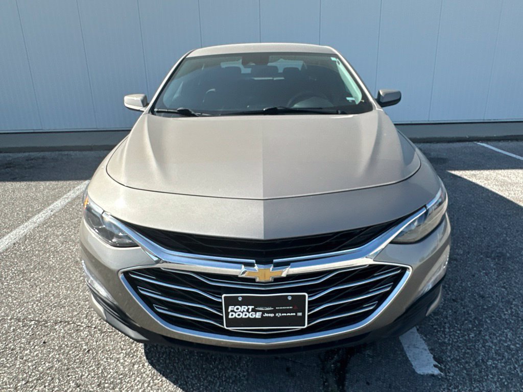 Used 2024 Chevrolet Malibu LT FWD image 11