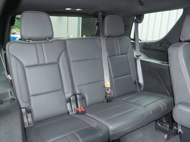 Used 2022 Chevrolet Tahoe RST w/ Luxury Package AWD/4WD image 25
