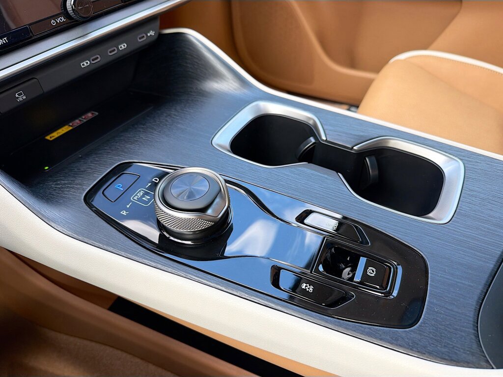 New 2026 Lexus RZ 350e 2WD image 10