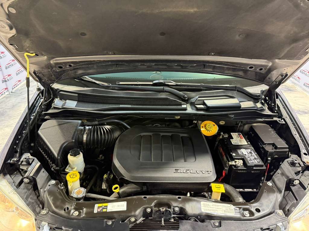 Used 2019 Dodge Grand Caravan SXT FWD image 52