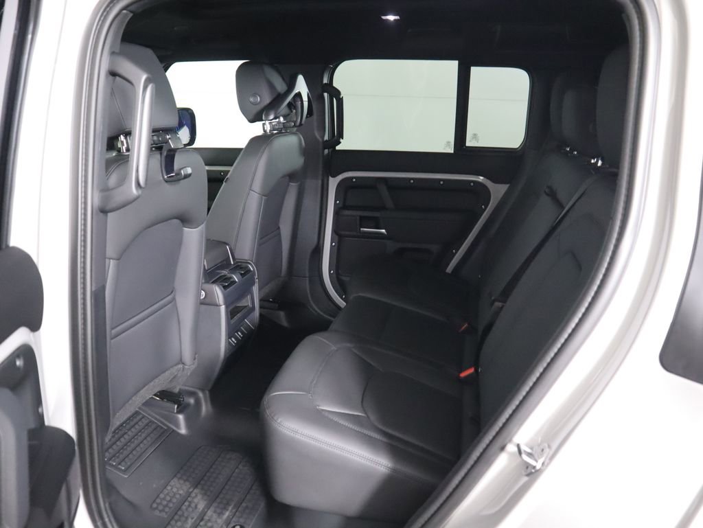 New 2026 Land Rover Defender 110 S image 23