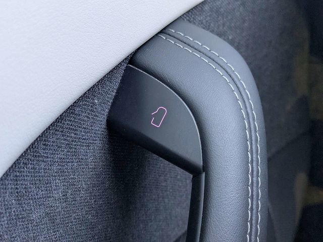 Used 2021 Tesla Model S Plaid image 27