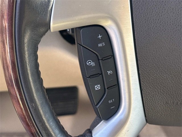 Used 2014 Cadillac Escalade Premium image 29