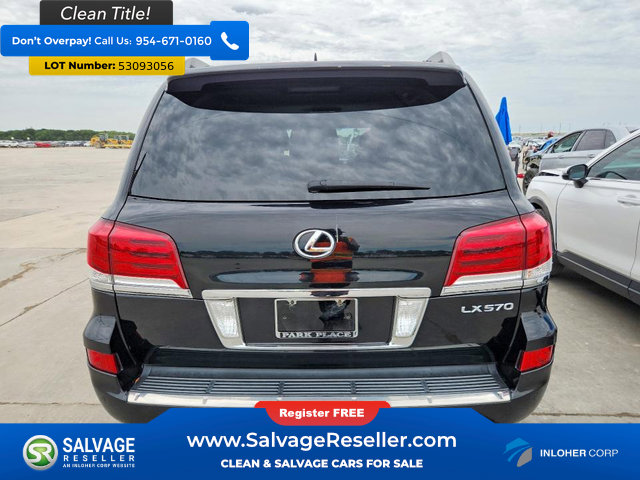 Used 2015 Lexus LX 570 4WD image 8