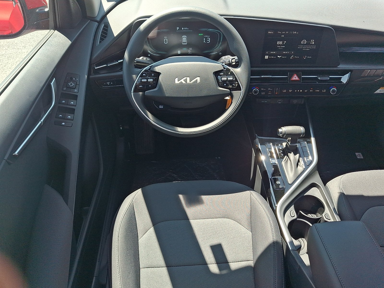 New 2026 Kia Niro LX FWD image 7