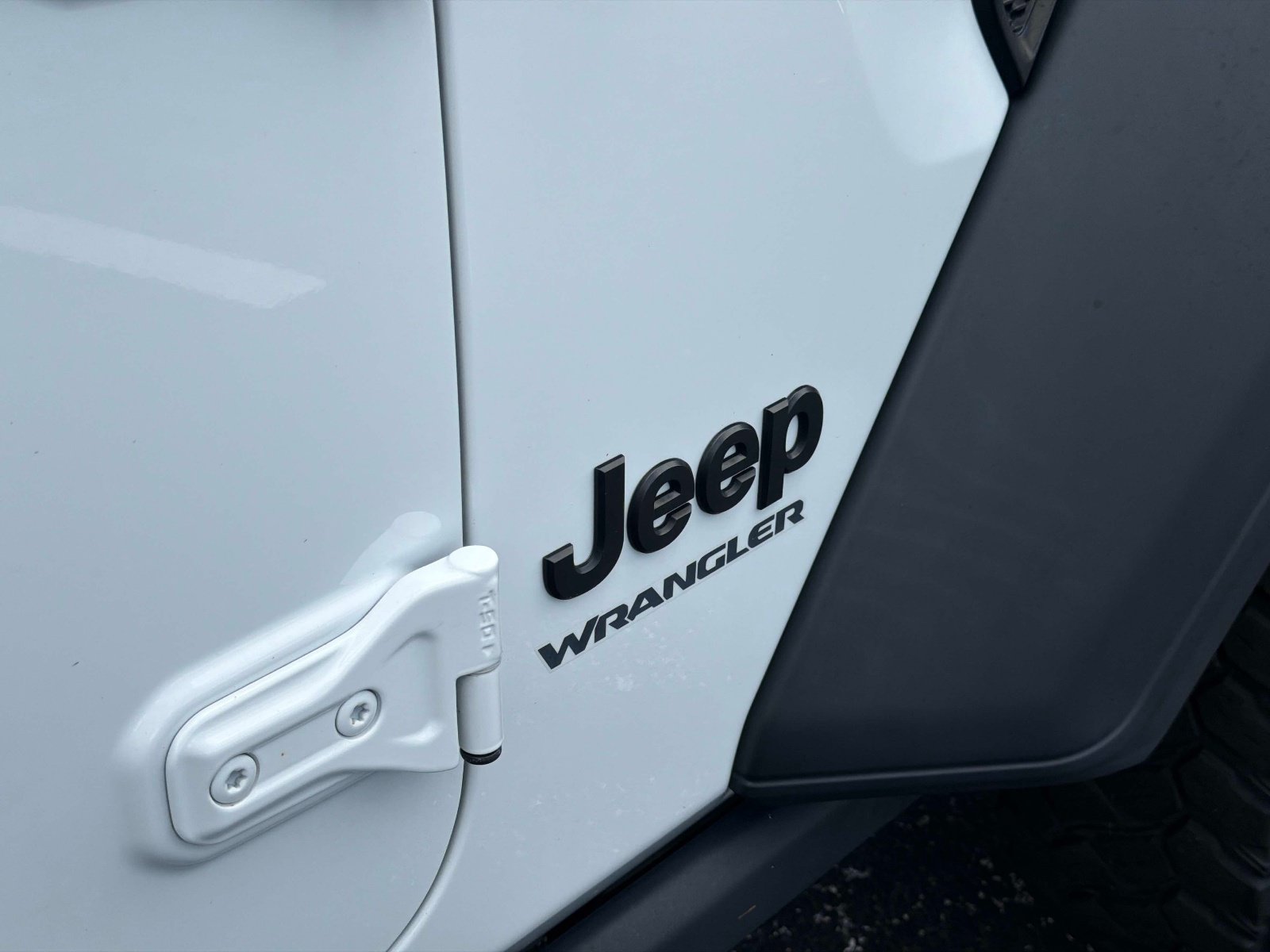 Used 2021 Jeep Wrangler Sport AWD/4WD image 21