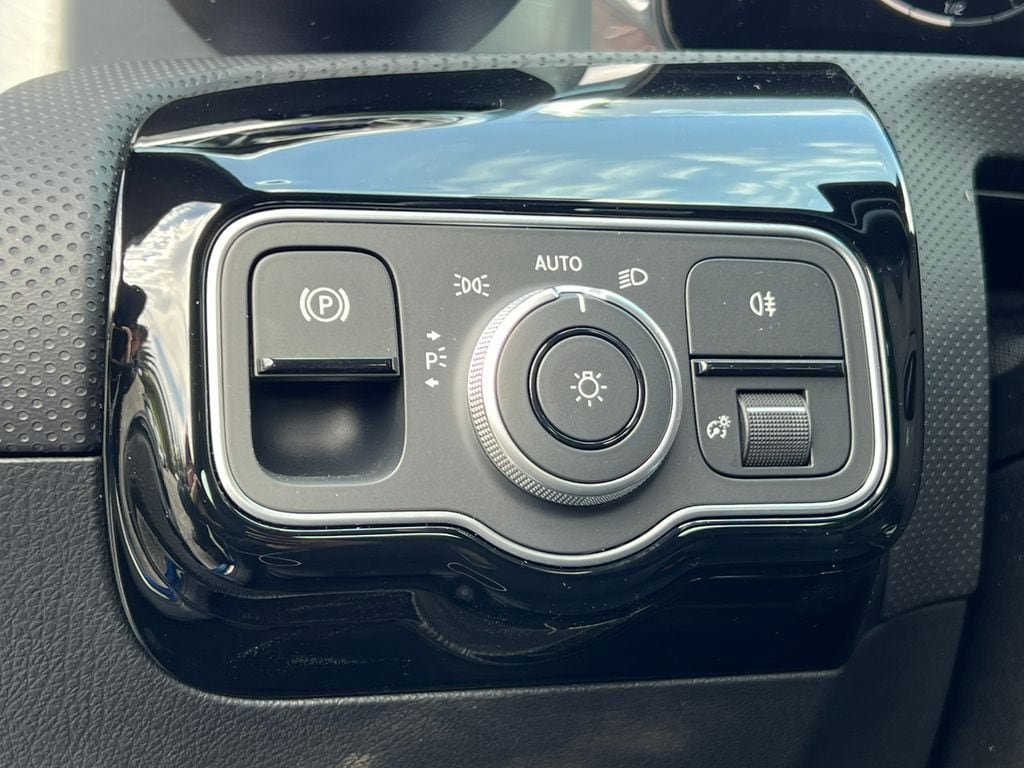 New 2026 Mercedes-Benz CLA 250 4MATIC image 19