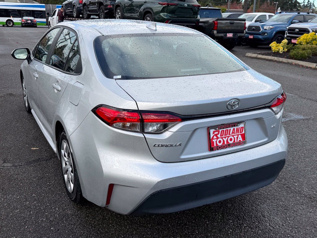Certified 2025 Toyota Corolla LE FWD image 9