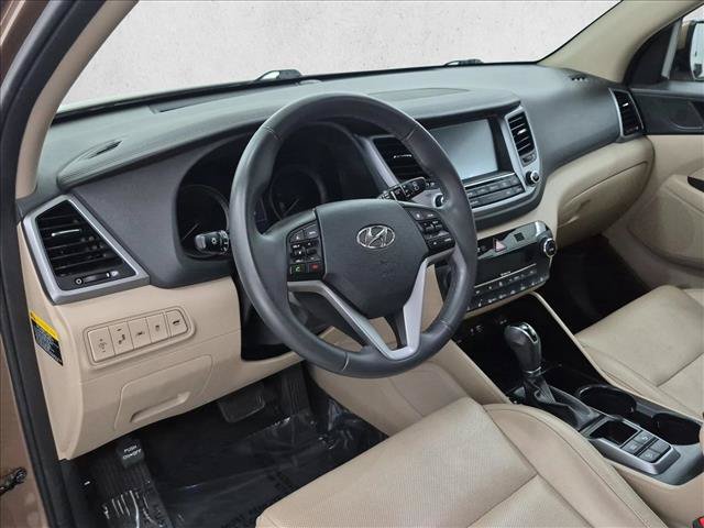 Used 2017 Hyundai Tucson Limited w/ Limited Ultimate Package 03 FWD image 10