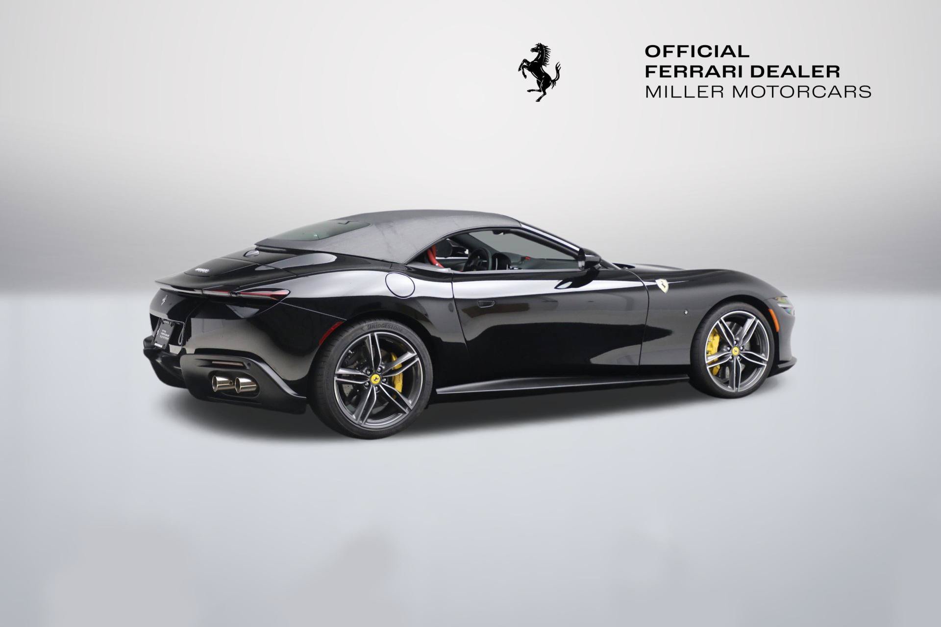 Certified 2024 Ferrari Roma Spider RWD image 27