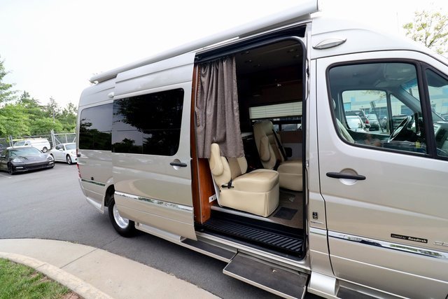 Used 2014 Mercedes-Benz Sprinter 3500 image 37