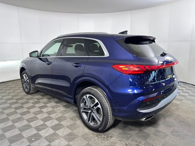 Used 2025 Audi Q5 Premium Plus w/ Premium Plus image 5
