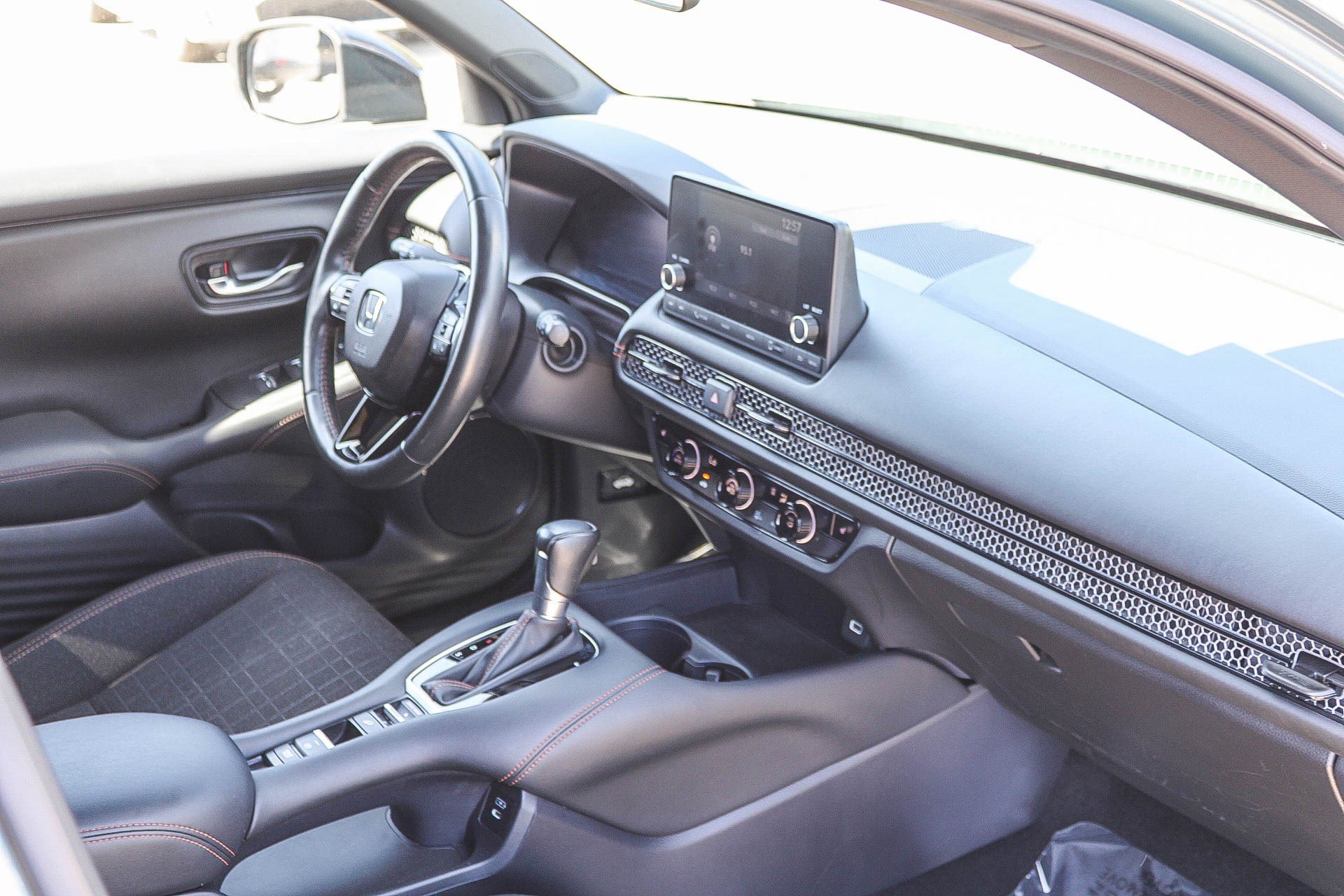 Certified 2024 Honda HR-V Sport image 18
