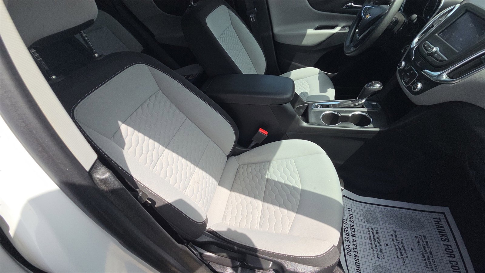 Used 2020 Chevrolet Equinox LT image 18