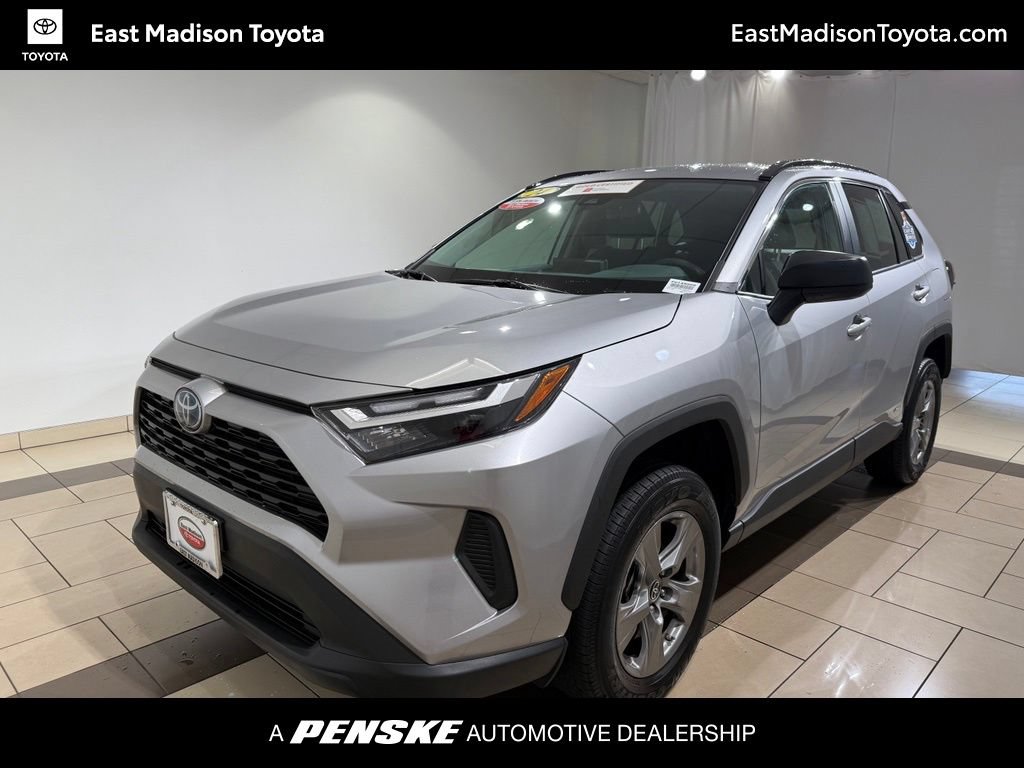 Certified 2024 Toyota RAV4 LE AWD/4WD image 1