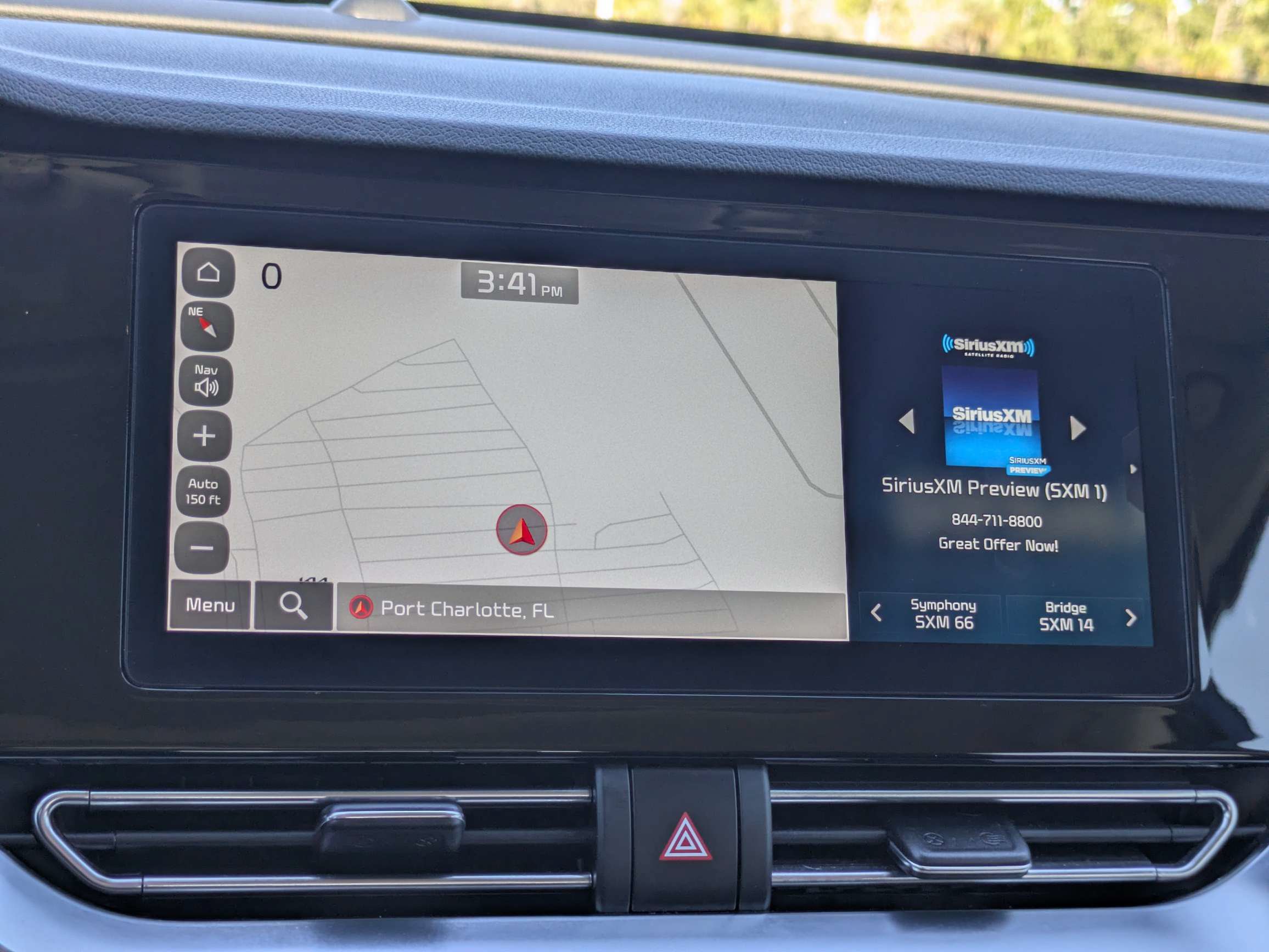 Used 2022 Kia Niro EX Premium FWD image 23