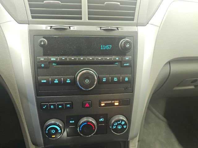 Used 2009 Chevrolet Traverse LT FWD image 19