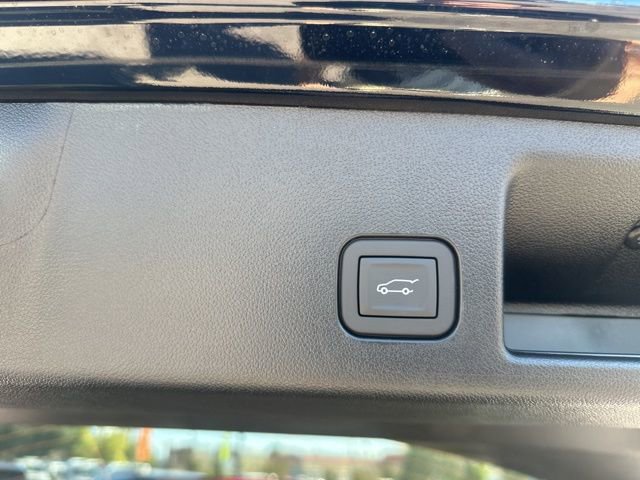 New 2026 Chevrolet Equinox EV LT image 30