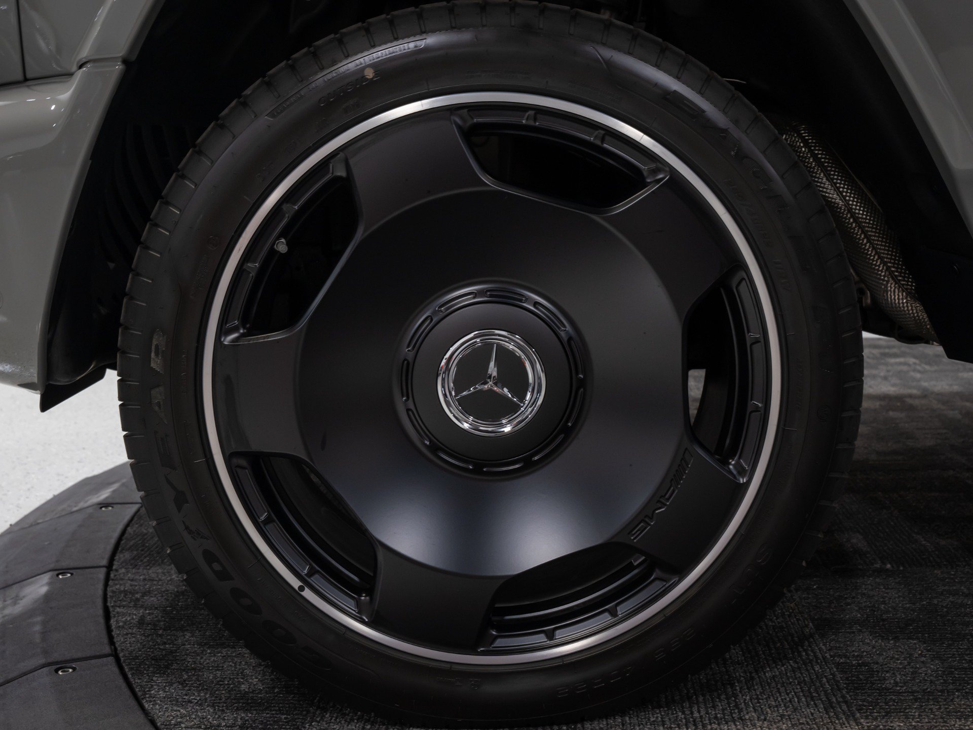 Used 2026 Mercedes-Benz G 63 AMG 4MATIC image 32