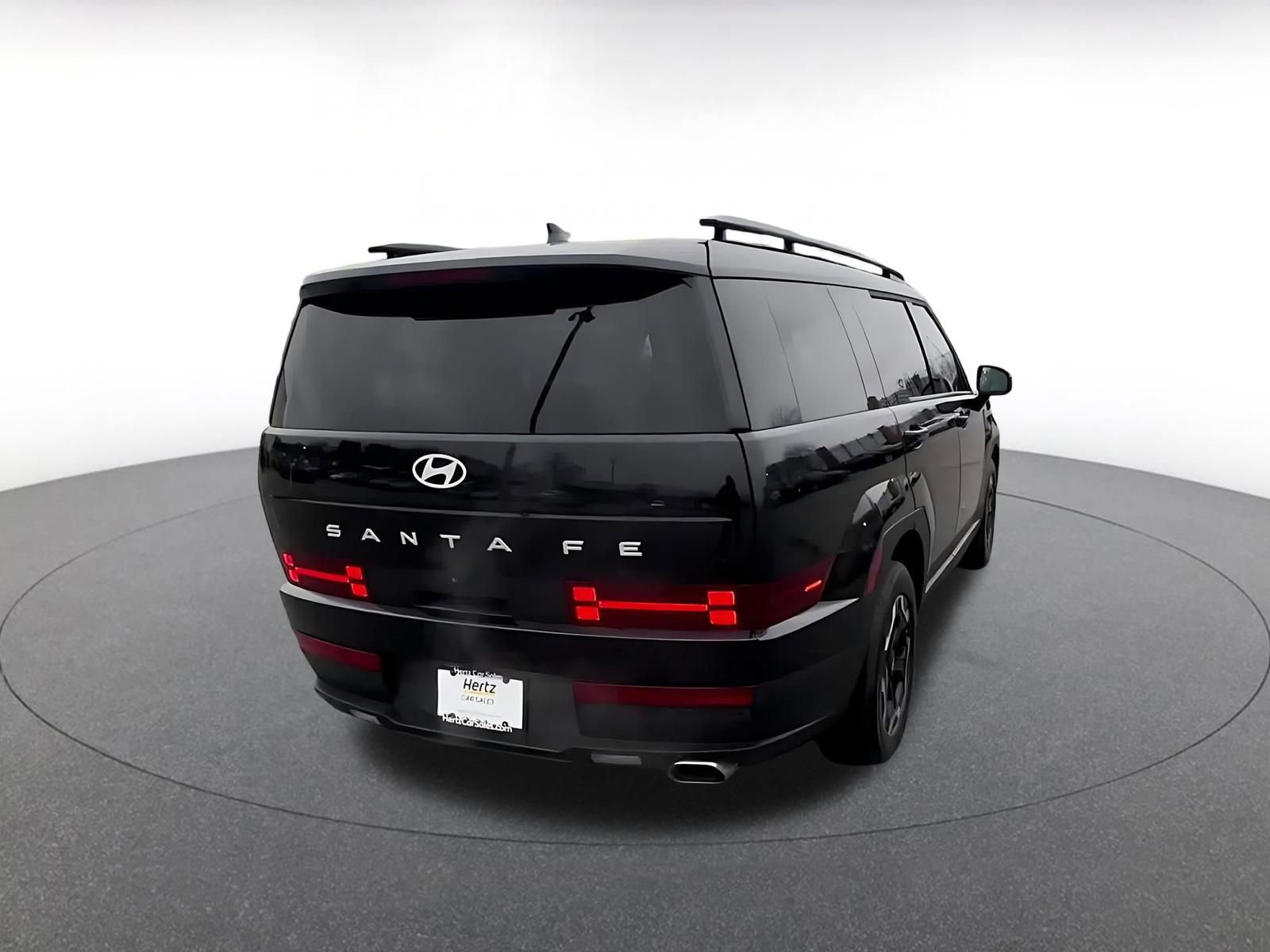 Used 2025 Hyundai Santa Fe SEL image 14
